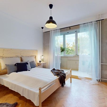 Modern 2 Bedroom Apt - Free Parking Bratislava Exteriör bild